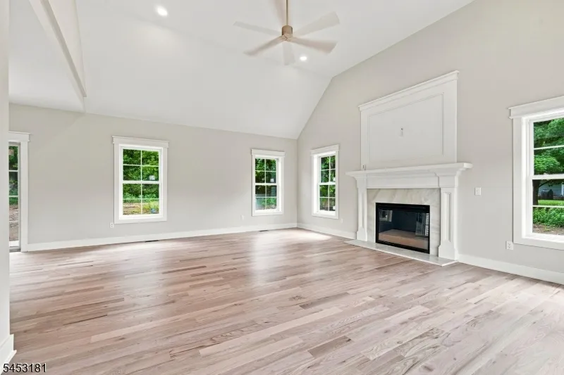 4 Highland Meadows Road Pohatcong, NJ 08865