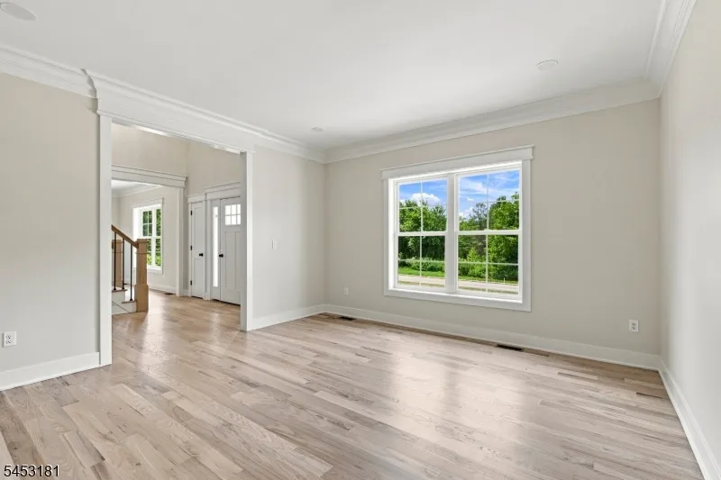 4 Highland Meadows Road Pohatcong, NJ 08865