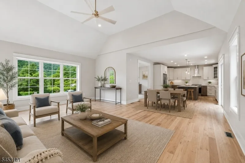 4 Highland Meadows Road Pohatcong, NJ 08865