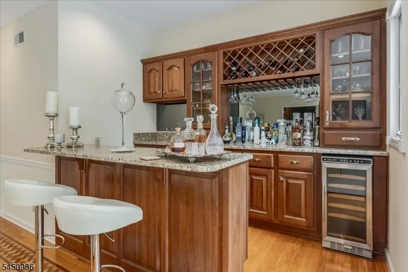 42 Lambert Dr Sparta, NJ 07871