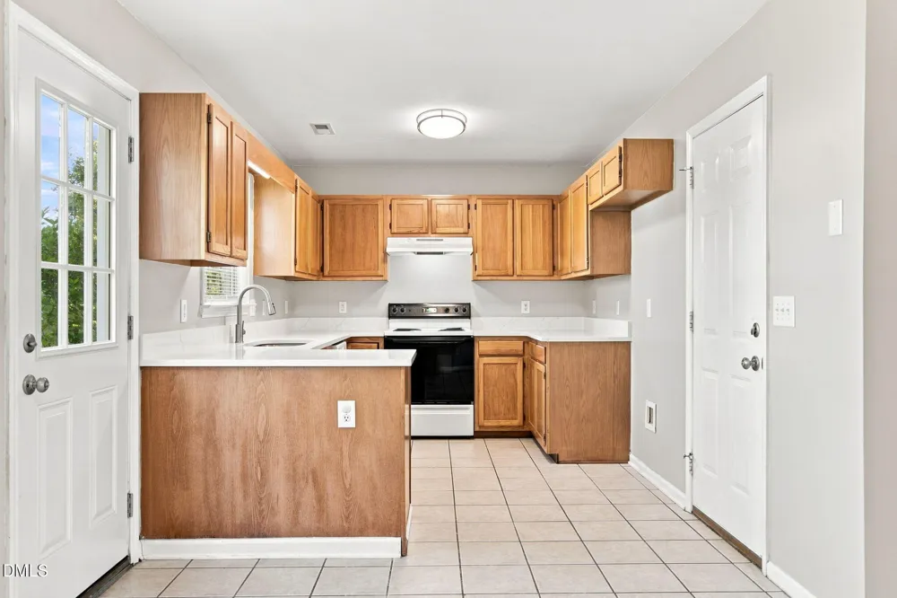 807 Valley Forge Court Wilmington, NC 28411
