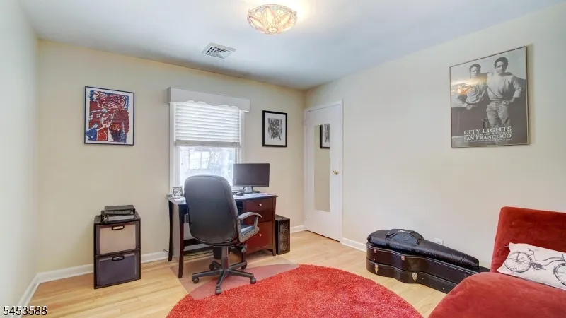 25 Woodland Ave West Orange, NJ 07052
