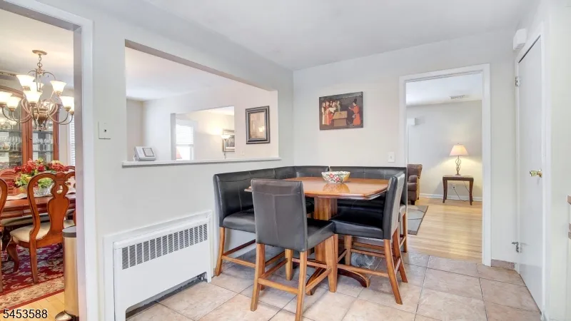 25 Woodland Ave West Orange, NJ 07052