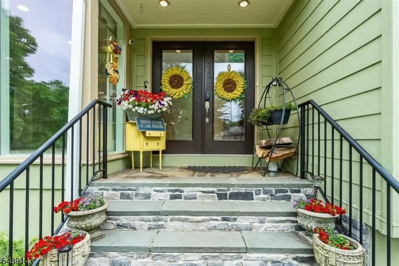 17 Cedar Falls Ter Sparta, NJ 07871