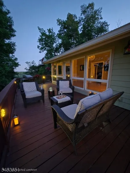 17 Cedar Falls Ter Sparta, NJ 07871