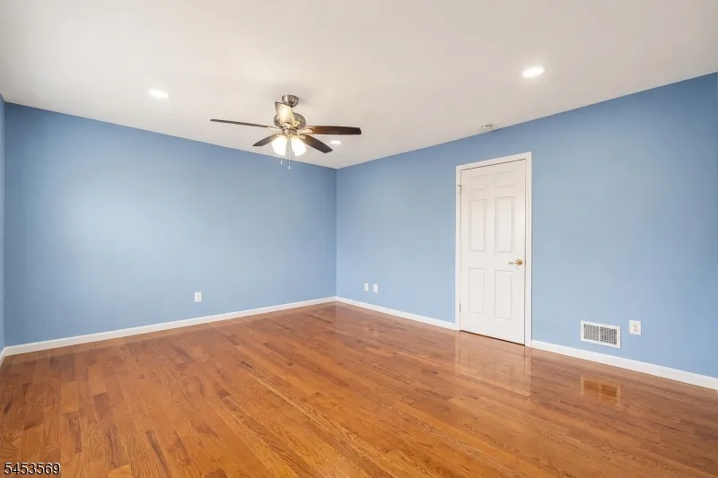 3003 North Oaks Boulevard North Brunswick, NJ 08902