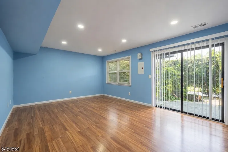 3003 North Oaks Boulevard North Brunswick, NJ 08902