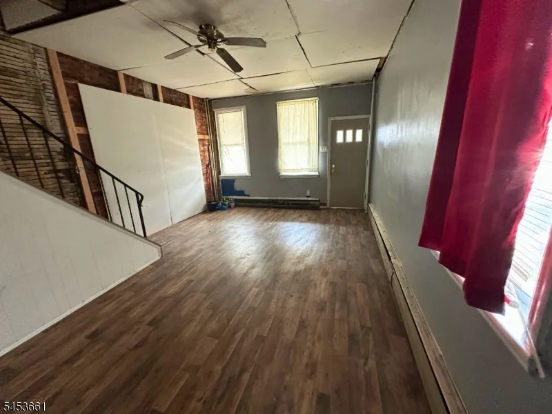 139 S Sussex St Gloucester City, NJ 08030
