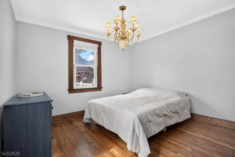 1 Perry Pl Springfield, NJ 07081