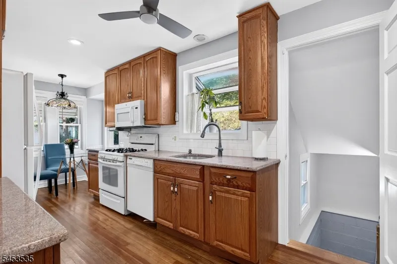 1 Perry Pl Springfield, NJ 07081