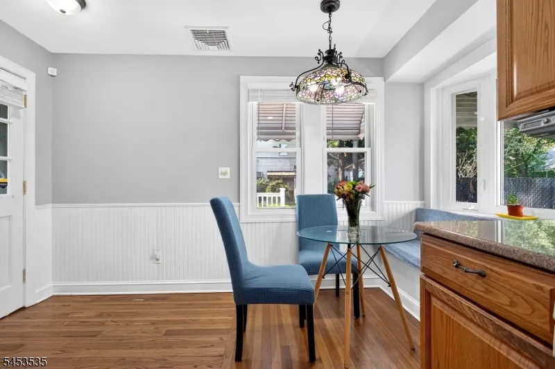 1 Perry Pl Springfield, NJ 07081