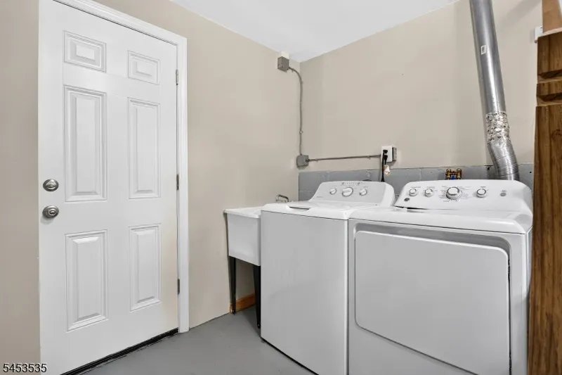 1 Perry Pl Springfield, NJ 07081