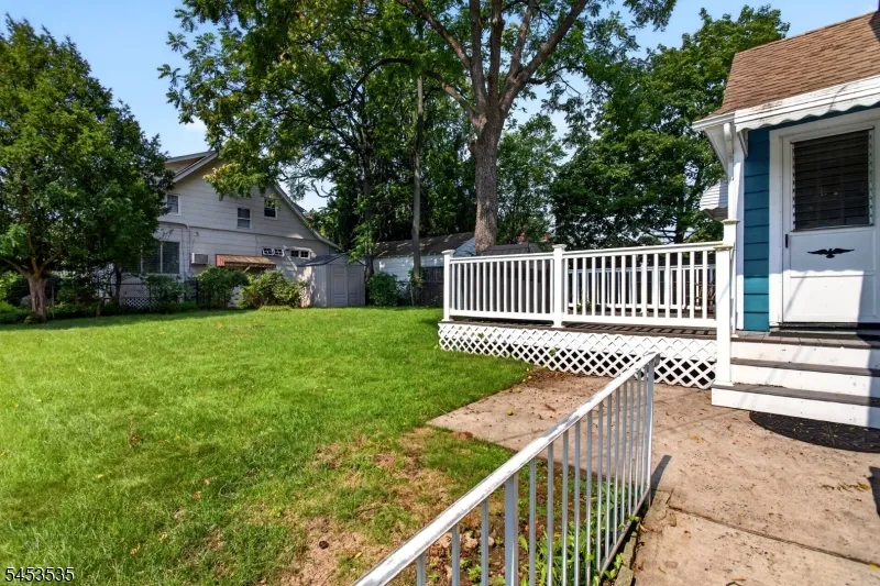 1 Perry Pl Springfield, NJ 07081