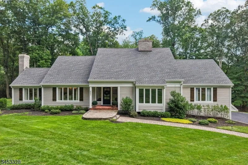 662 Juniper Pl Franklin Lakes, NJ 07417