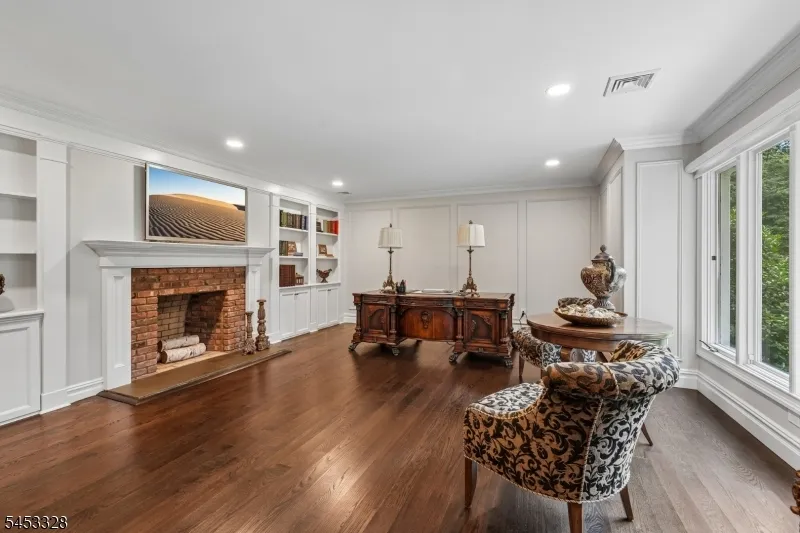 662 Juniper Pl Franklin Lakes, NJ 07417