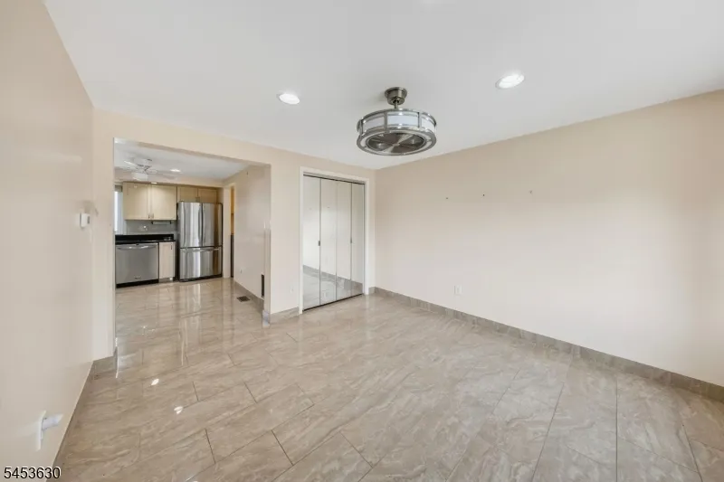 940 E Lincoln Ave Piscataway, NJ 08854
