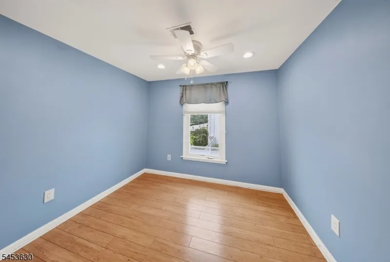 940 E Lincoln Ave Piscataway, NJ 08854