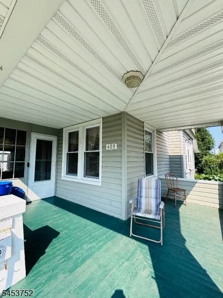 409 E 25Th St Paterson City, NJ 07514