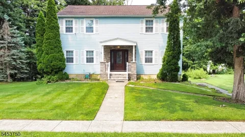 38 Dogwood Dr