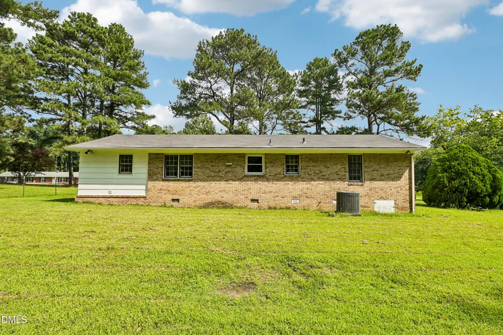 7724 Roberts Road Wendell, NC 27591