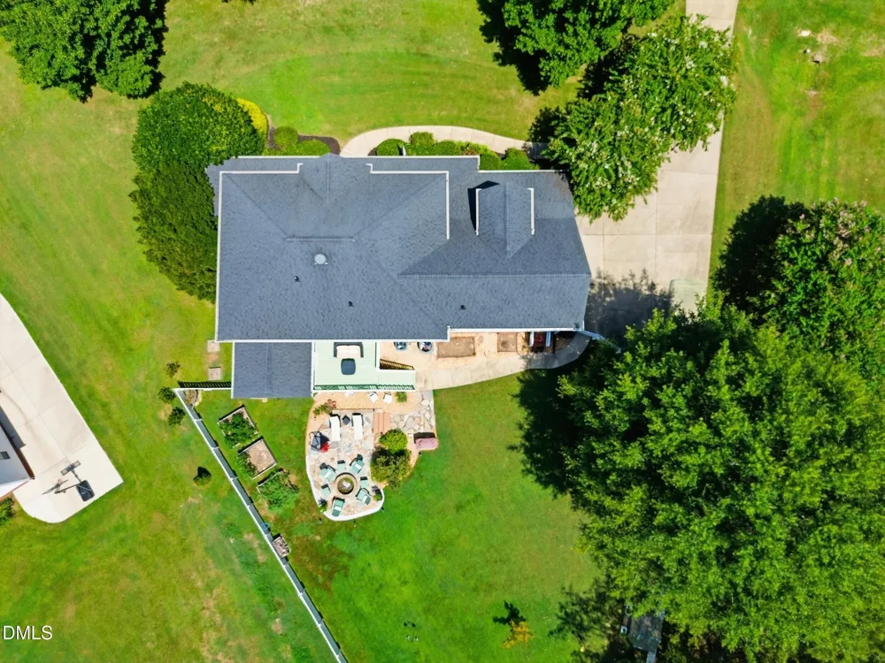 7100 Sarahwood Court Willow Springs, NC 27592