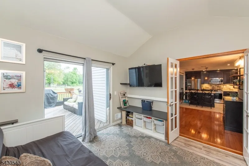 3 Freedom Ct Montville, NJ 07045