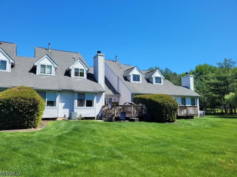 3 Freedom Ct Montville, NJ 07045