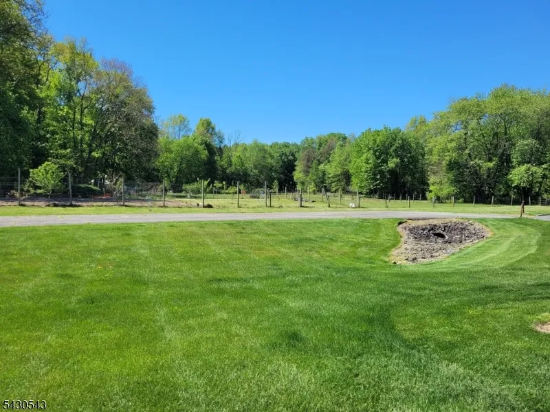 3 Freedom Ct Montville, NJ 07045