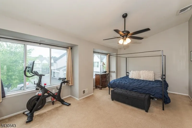 3 Freedom Ct Montville, NJ 07045
