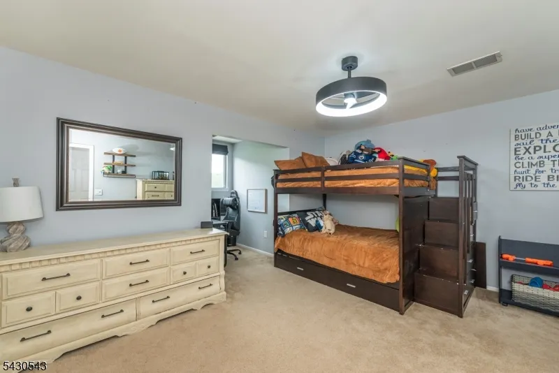 3 Freedom Ct Montville, NJ 07045
