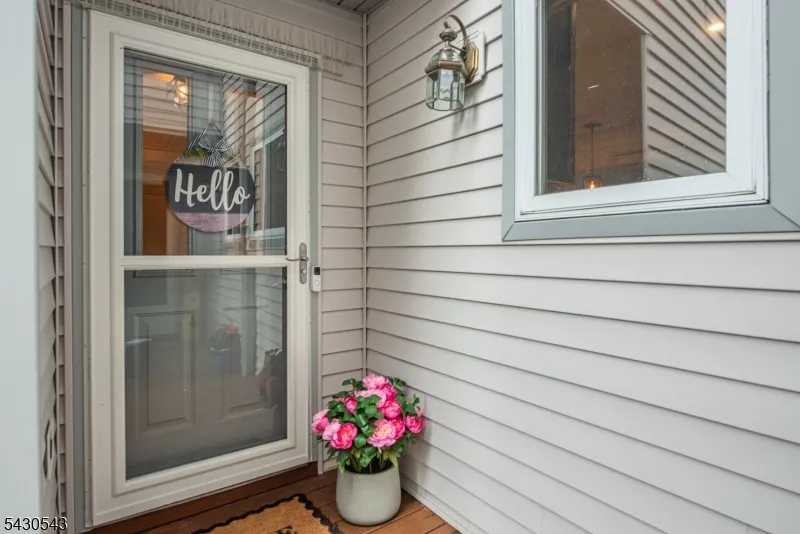 3 Freedom Ct Montville, NJ 07045