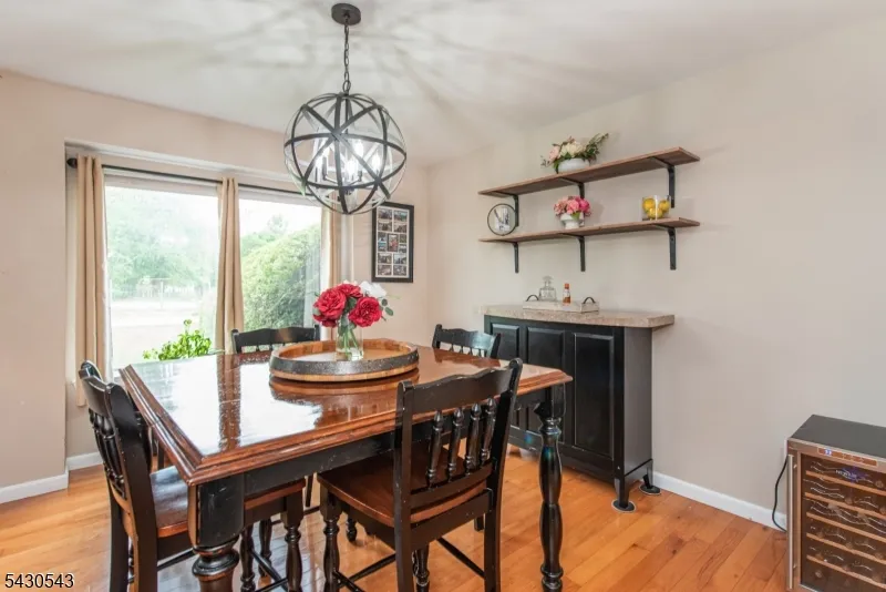 3 Freedom Ct Montville, NJ 07045