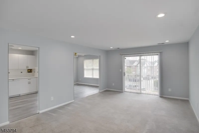 8 Millie Ln #8 Unit 8 East Hanover, NJ 07936