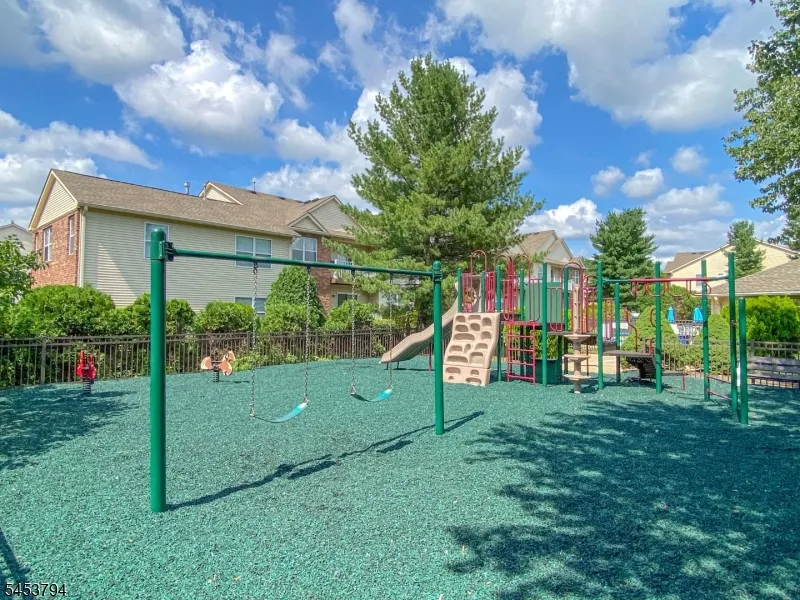 8 Millie Ln #8 Unit 8 East Hanover, NJ 07936