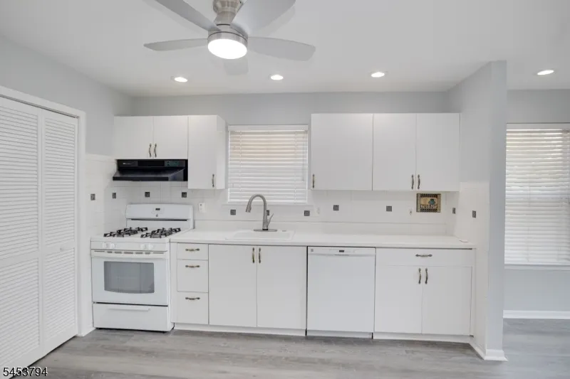 8 Millie Ln #8 Unit 8 East Hanover, NJ 07936