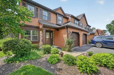 18 Estate Rd