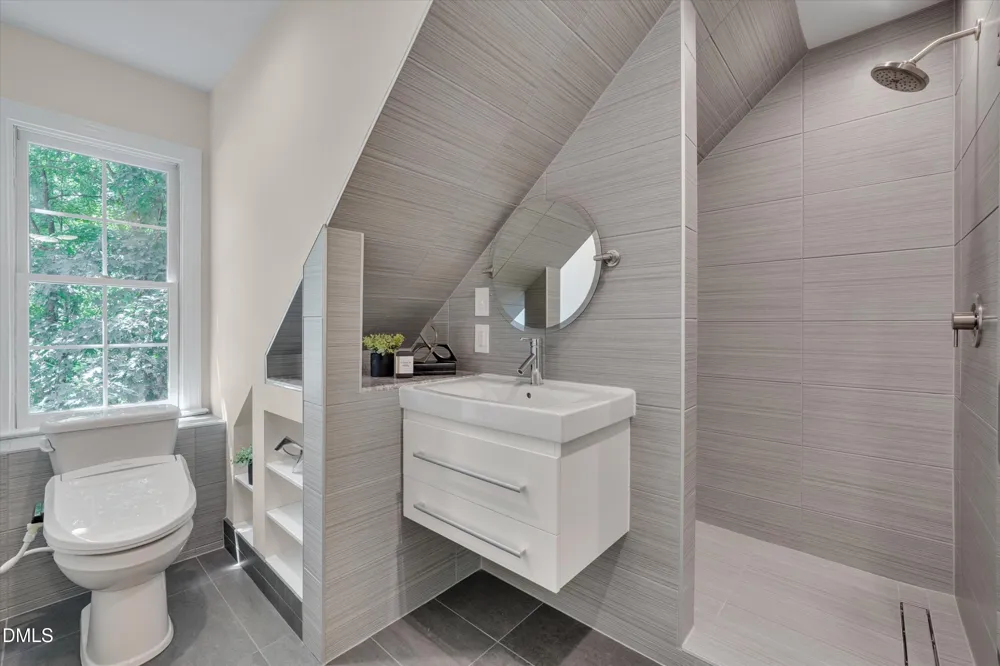209 Connors Circle Cary, NC 27511