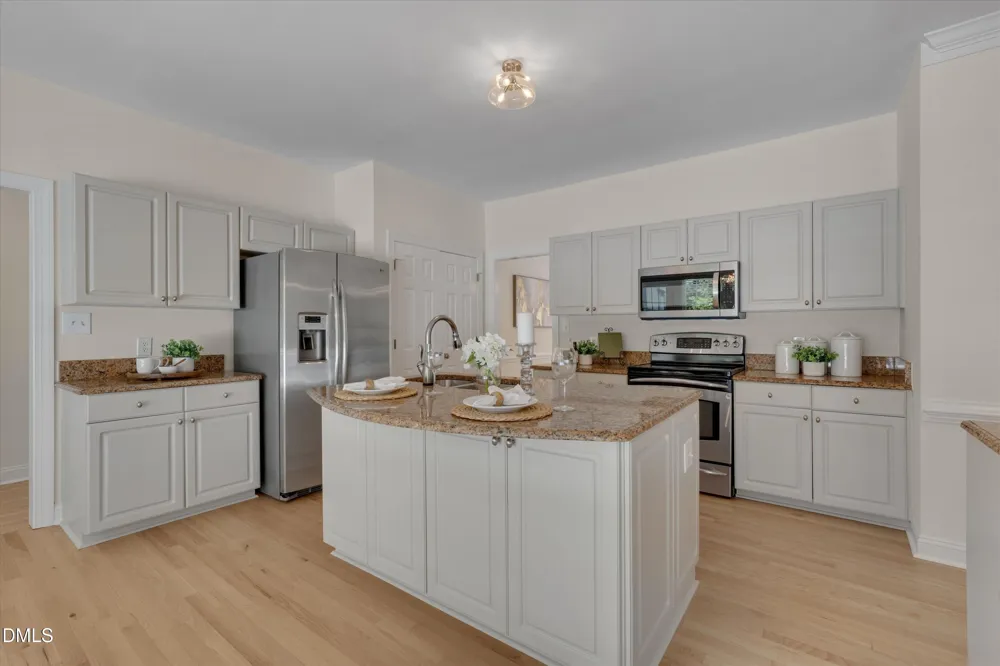 209 Connors Circle Cary, NC 27511