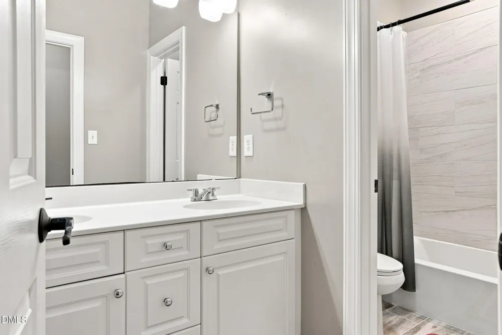 2405 Thurrock Drive Apex, NC 27539