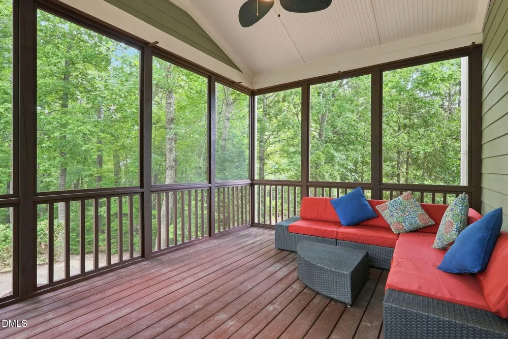 2405 Thurrock Drive Apex, NC 27539