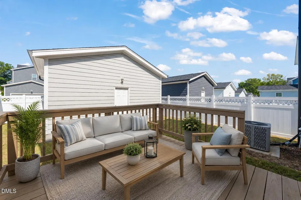 1341 Piper Hill Lane Wake Forest, NC 27587