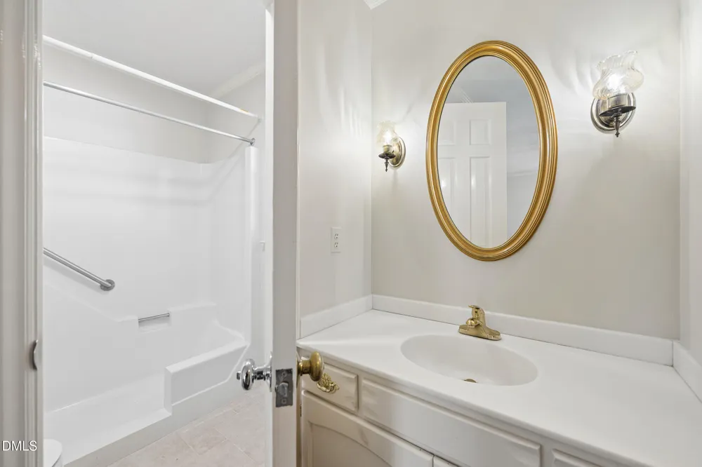 1106 Crestview Drive Tarboro, NC 27886