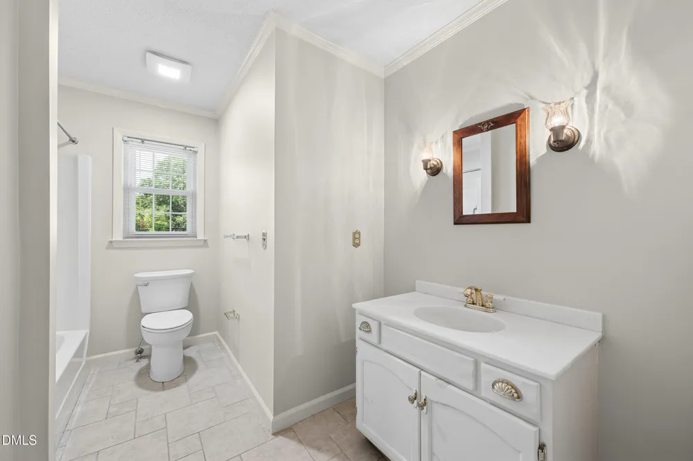 1106 Crestview Drive Tarboro, NC 27886