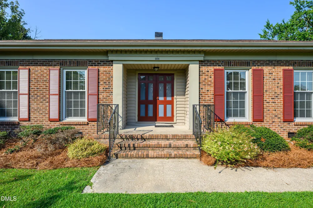 1106 Crestview Drive Tarboro, NC 27886