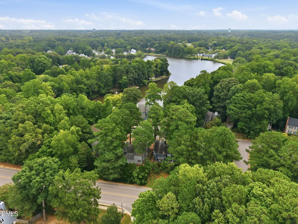 108 Mainsail Drive Cary, NC 27511