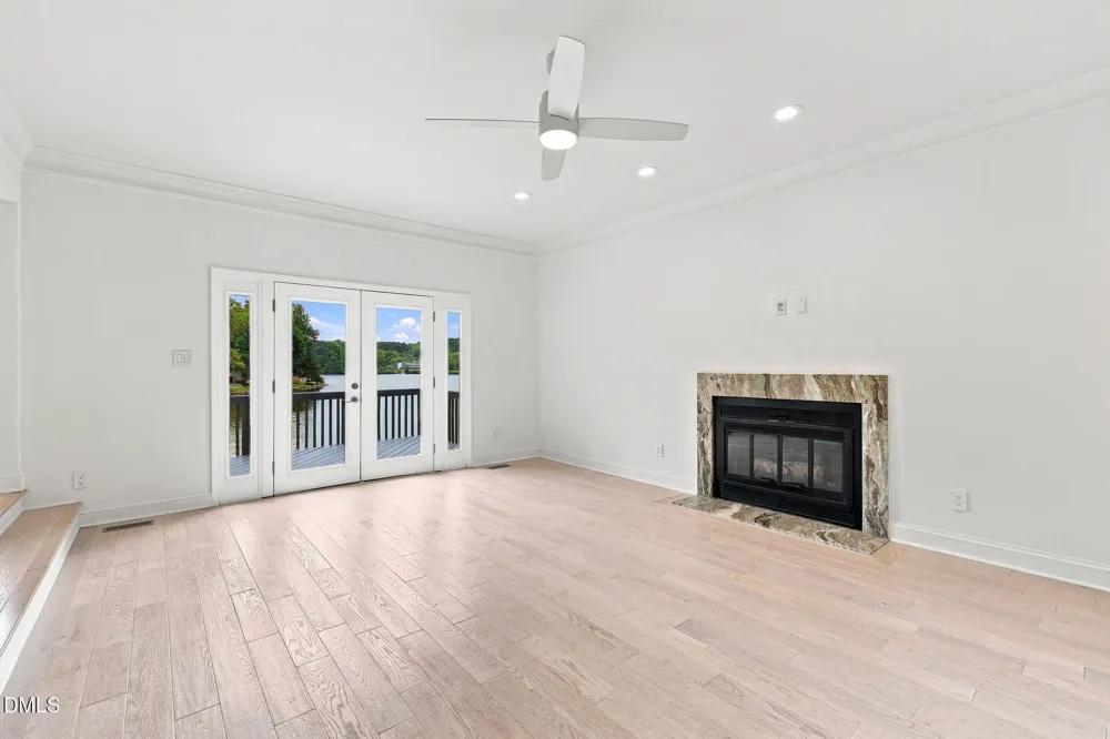 108 Mainsail Drive Cary, NC 27511