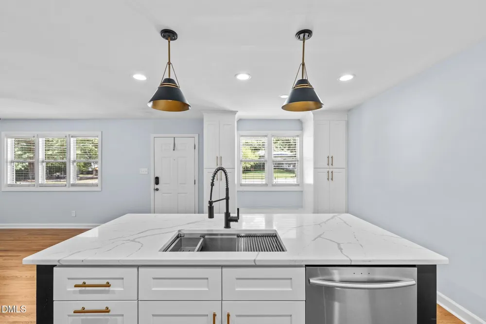 2115 Bellaire Avenue Raleigh, NC 27608