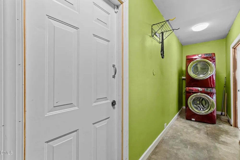 2115 Bellaire Avenue Raleigh, NC 27608