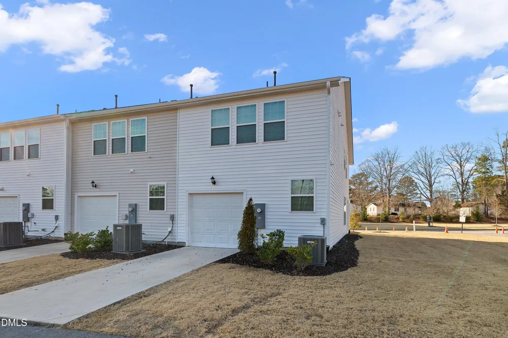 389 Channel Drop Drive Clayton, NC 27520