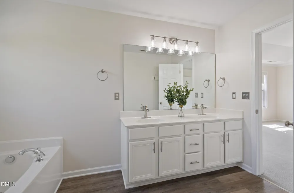 930 Pristine Lane Rolesville, NC 27571